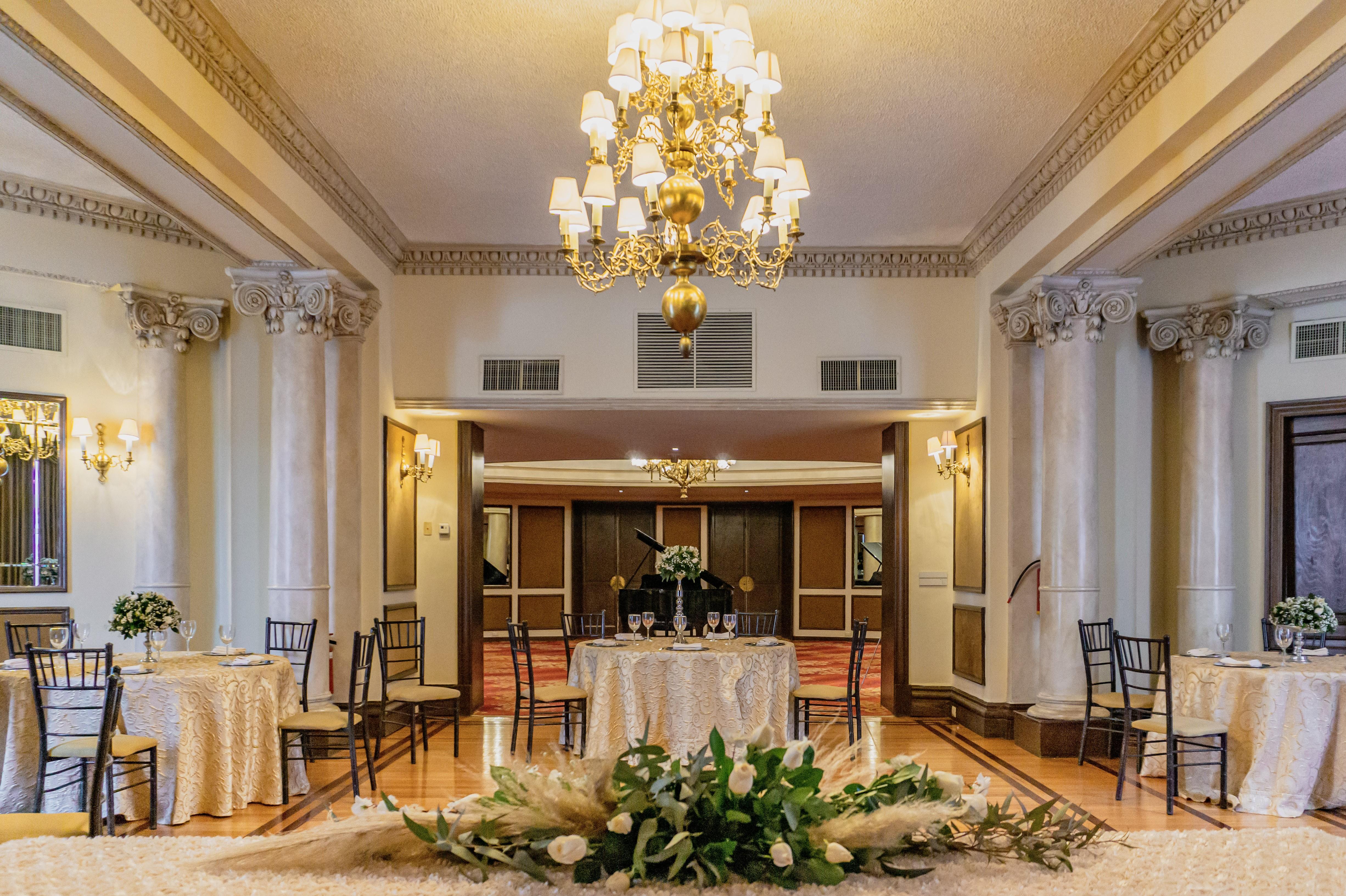 Gamma Monterrey Gran Hotel Ancira 외부 사진 The ballroom at the Hotel Metropole